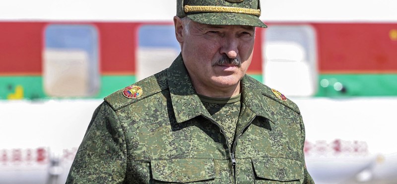 Lukashenko put half the army in readiness for combat