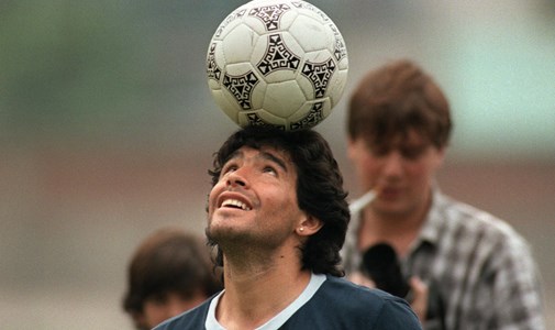 60 éves korában meghalt Diego Maradona