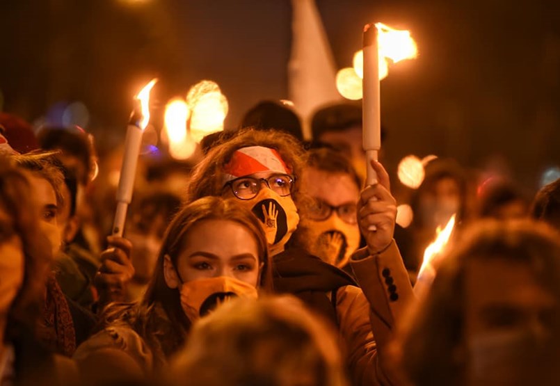 Vidnyánszky az Európai Parlamentnek: Az SZFE-n uralkodó anarchia már tűzoltósági szempontból is veszélyes