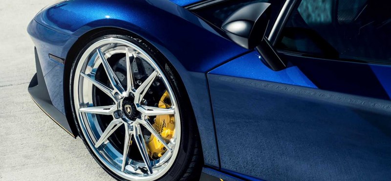 A Lamborghini hatalmas új felnijei többe kerülnek, mint egy elérhető árú új autó