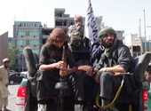 Las personas que huyen de Kabul están siendo golpeadas y muchas ni siquiera pueden salir del país.