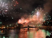 Fueron miles de millones de fotos de fuegos artificiales de bajo presupuesto