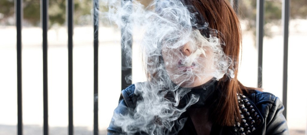 Dohányzás – Wikipédia - Hogyan befolyásolja a dohányzás a lányokat?