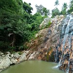 Self-death occurred at a waterfall in Thailand