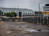 Urban prohíbe a los controladores de tráfico aéreo de Ferihaje hacer huelga con un decreto