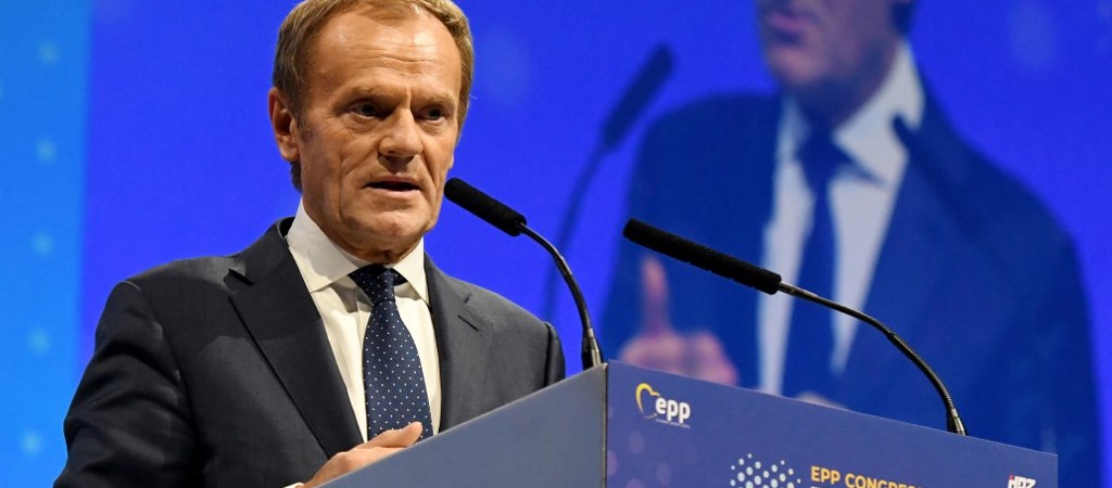 Itthon Tusk Amig En Vagyok Az Europai Neppart Elnoke A Fidesz Nem Terhet Vissza Hvg Hu