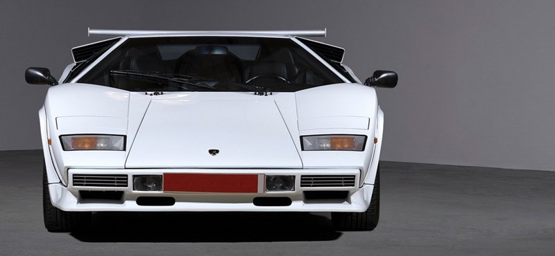 Venden el mítico Lamborghini Countach de 36 años de 23.000 km